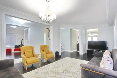 324 Chatfield Drive Vaughan ON L4H 3R7
