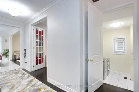 324 Chatfield Drive Vaughan ON L4H 3R7