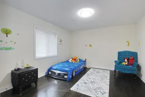 324 Chatfield Drive Vaughan ON L4H 3R7