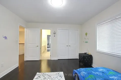 324 Chatfield Drive Vaughan ON L4H 3R7