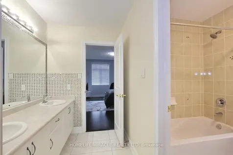 324 Chatfield Drive Vaughan ON L4H 3R7