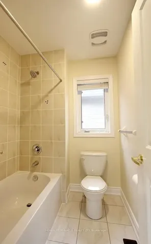 324 Chatfield Drive Vaughan ON L4H 3R7