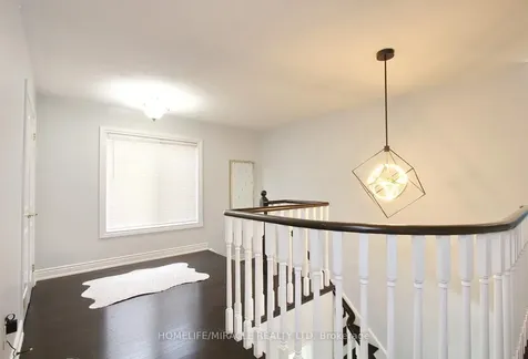 324 Chatfield Drive Vaughan ON L4H 3R7