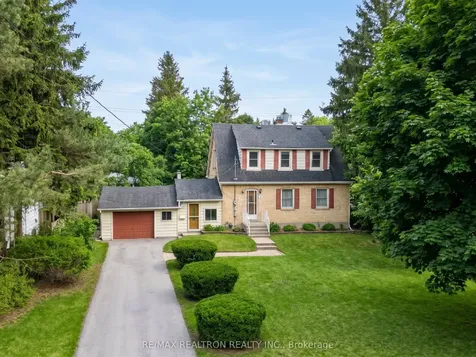 35 John Street Markham ON L3T 1Y1