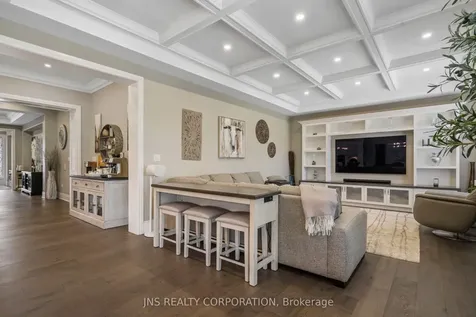 247 Reg Harrison Trail Newmarket ON L3X 0M4