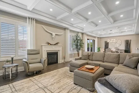 247 Reg Harrison Trail Newmarket ON L3X 0M4