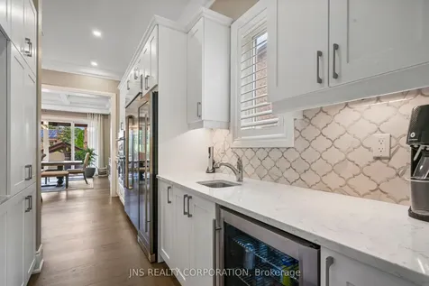 247 Reg Harrison Trail Newmarket ON L3X 0M4