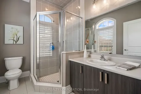247 Reg Harrison Trail Newmarket ON L3X 0M4