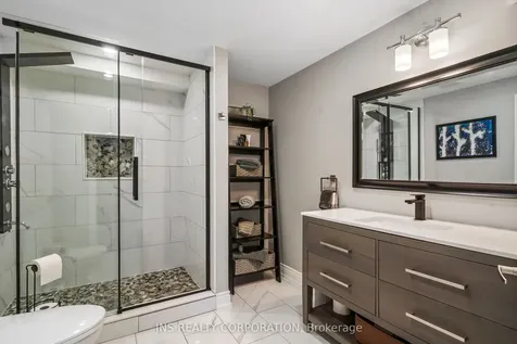 247 Reg Harrison Trail Newmarket ON L3X 0M4