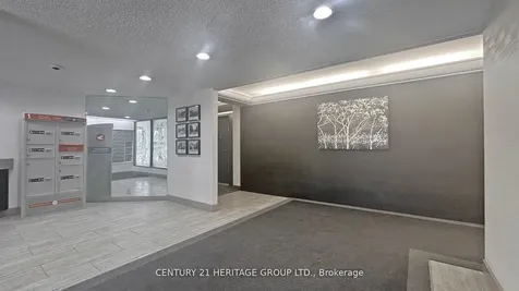 7811 Yonge Street Markham ON L3T 4S3