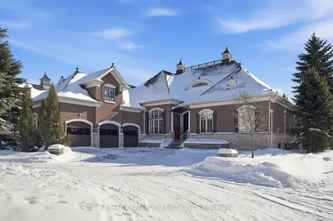 129 Country Club Drive King ON L7B 1M4