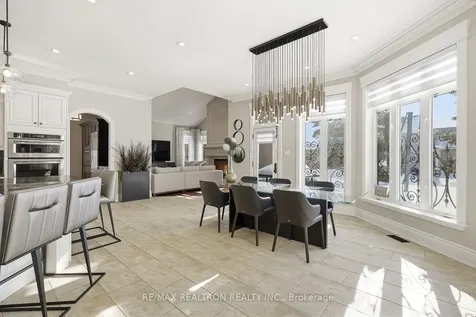 129 Country Club Drive King ON L7B 1M4