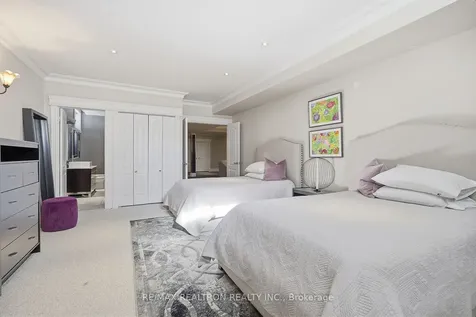 129 Country Club Drive King ON L7B 1M4