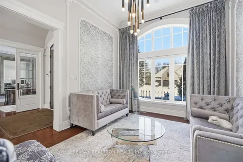 129 Country Club Drive King ON L7B 1M4