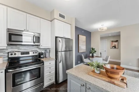 12 Woodstream Boulevard Vaughan ON L4L 8C3
