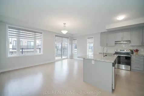 32 Guardhouse Crescent Markham ON L6C 3J8