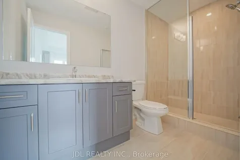 32 Guardhouse Crescent Markham ON L6C 3J8
