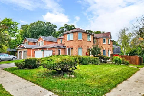 98 Charing Crescent Aurora ON L4G 6P5