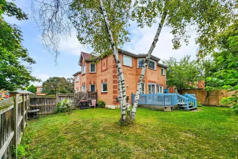 98 Charing Crescent Aurora ON L4G 6P5