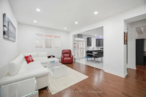 223 Inverness Way S Bradford West Gwillimbury ON L3Z 0W5