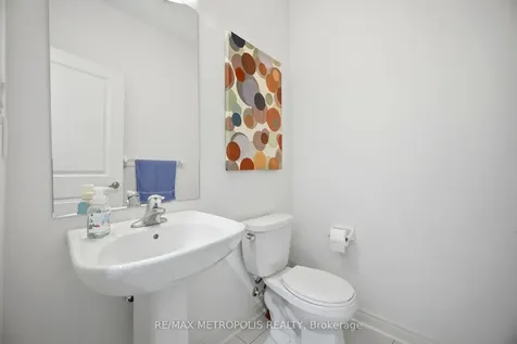 223 Inverness Way S Bradford West Gwillimbury ON L3Z 0W5