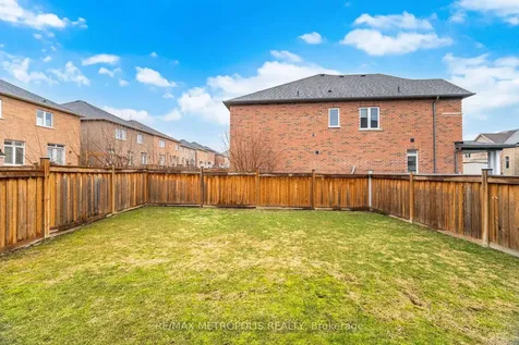 223 Inverness Way S Bradford West Gwillimbury ON L3Z 0W5