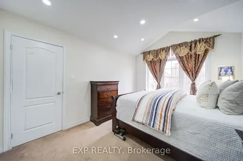 20 Everett Street Markham ON L6E 2A4