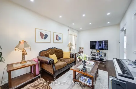 20 Everett Street Markham ON L6E 2A4