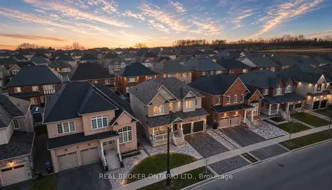 34 Kidd Street Bradford West Gwillimbury ON L3Z 0V5