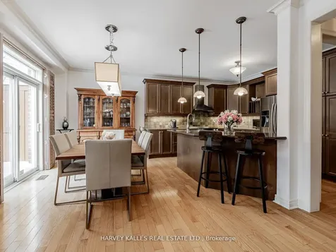 12 Barberry Crescent Richmond Hill ON L4E 4S5