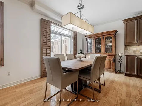 12 Barberry Crescent Richmond Hill ON L4E 4S5