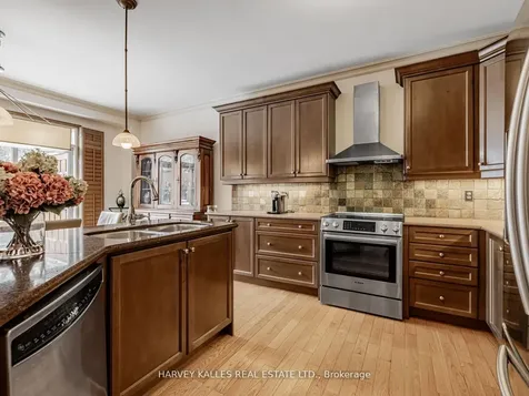 12 Barberry Crescent Richmond Hill ON L4E 4S5