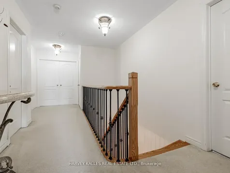 12 Barberry Crescent Richmond Hill ON L4E 4S5