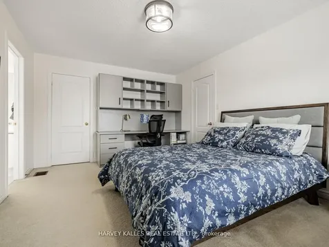 12 Barberry Crescent Richmond Hill ON L4E 4S5