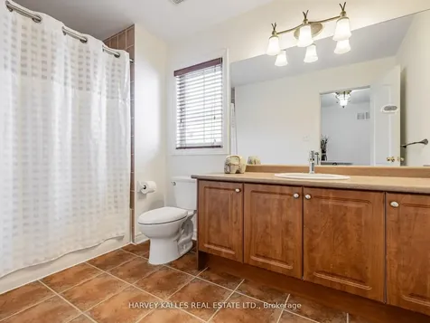 12 Barberry Crescent Richmond Hill ON L4E 4S5