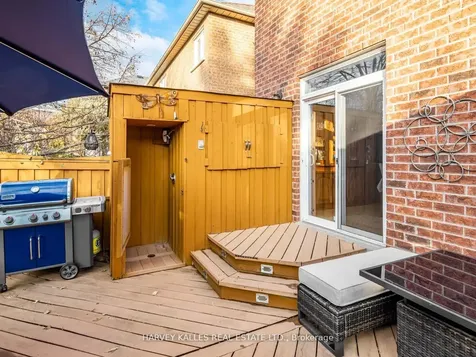 12 Barberry Crescent Richmond Hill ON L4E 4S5
