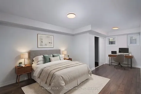 15 Westmeath Lane Markham ON L6B 1N5