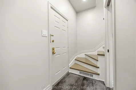 100 Arbors Lane Vaughan ON L4L 7G4