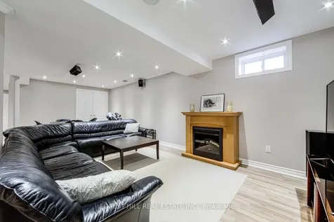 45 Cedar Springs Drive Richmond Hill ON L4S 2B1