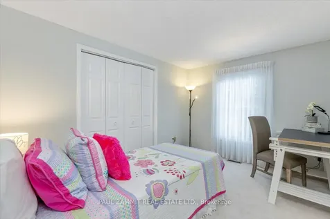 153 Willowbrook Road Markham ON L3T 5P4