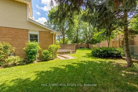 153 Willowbrook Road Markham ON L3T 5P4