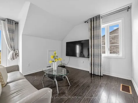 25 Gordon Landon Drive Markham ON L6B 0X9