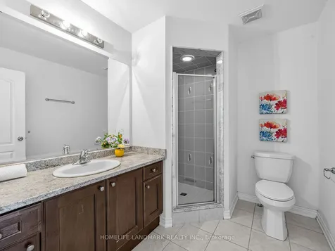 25 Gordon Landon Drive Markham ON L6B 0X9