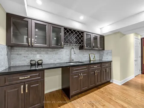 25 Gordon Landon Drive Markham ON L6B 0X9