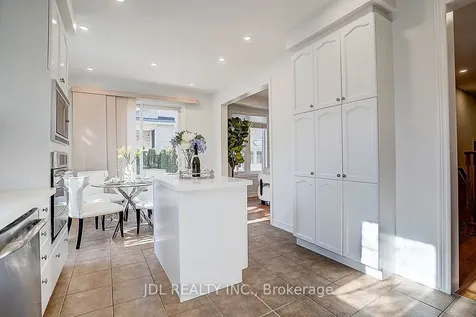 46 Braehead Drive Richmond Hill ON L4E 0B3