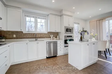 46 Braehead Drive Richmond Hill ON L4E 0B3
