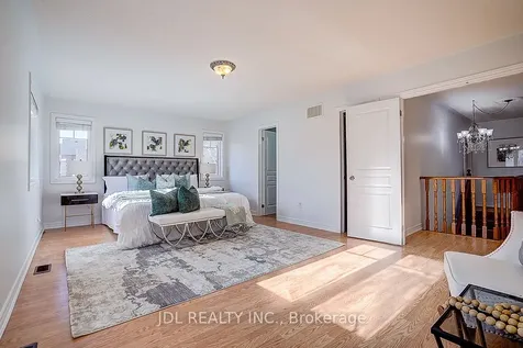 46 Braehead Drive Richmond Hill ON L4E 0B3