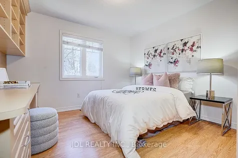 46 Braehead Drive Richmond Hill ON L4E 0B3