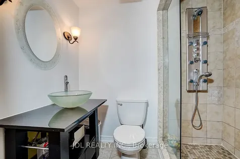 46 Braehead Drive Richmond Hill ON L4E 0B3