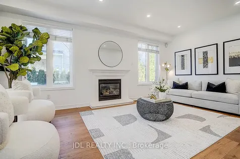 46 Braehead Drive Richmond Hill ON L4E 0B3